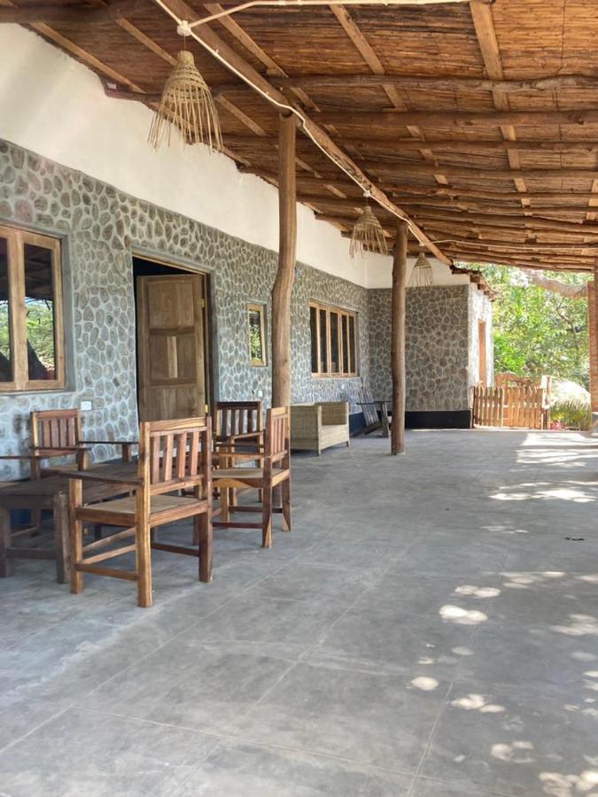 Soul Rebel Lodge & Backpackers Nkhata Bay Exterior foto